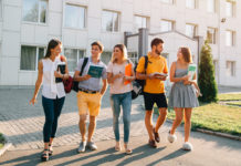 Zatrudnianie młodocianych na wakacje