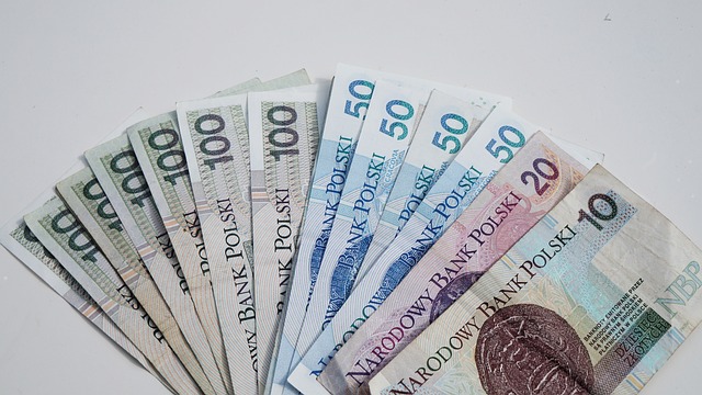 money-1386331_640