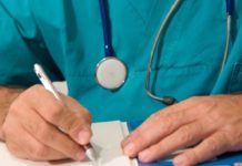 Kwarantanna: Jak wyliczyć wynagrodzenie chorobowe?