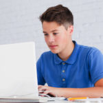 Bezpieczeństwo cyfrowe dzieci i młodzieży a odpowiedzialność – UODO zaprasza na webinarium